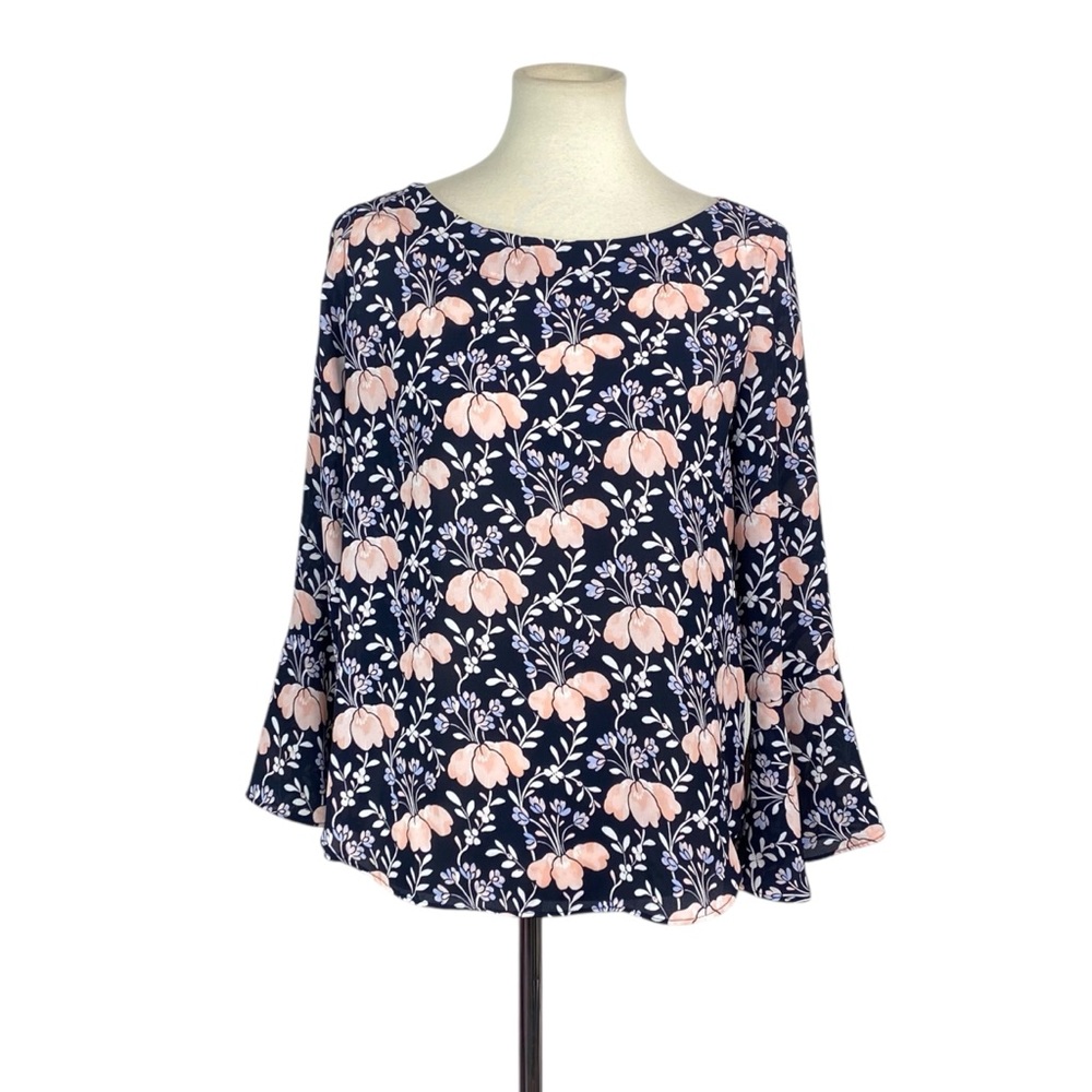 Woman’s Ann Taylor Factory floral boho top size MP